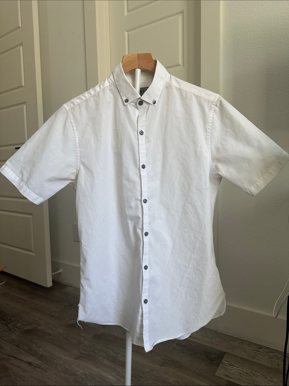Topman White Short Sleeve Button Down Shirt Small S Flawed